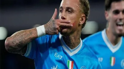 伊萨克纽卡百场庆典，再添辉煌一击，喜讯连连