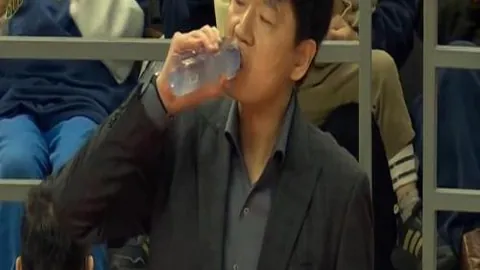 [图]梅州客家主场遭山东泰山逆转，泽卡梅开二度惊险失利